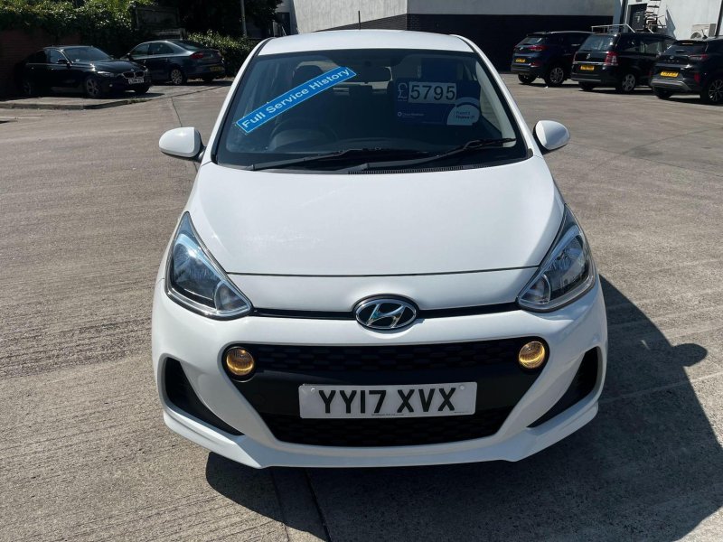HYUNDAI I10