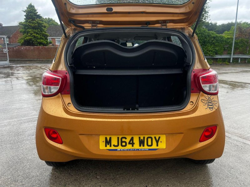 HYUNDAI I10
