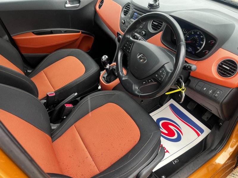 HYUNDAI I10