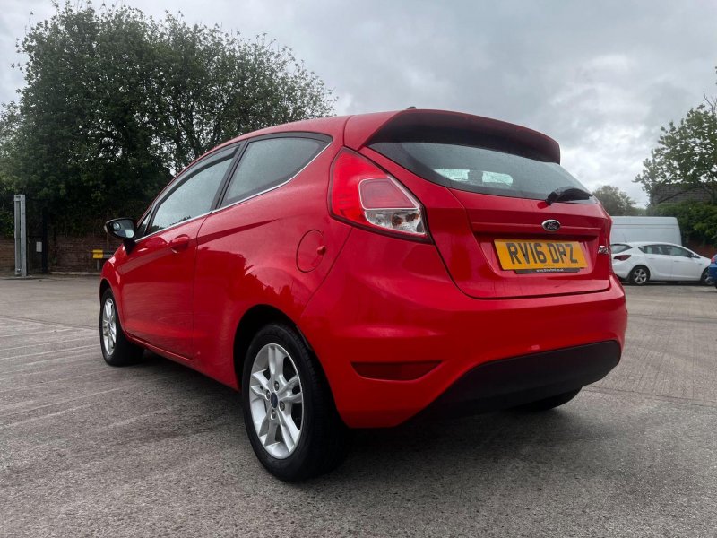 FORD FIESTA
