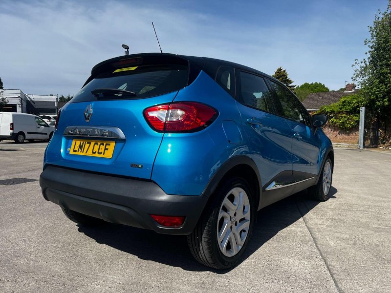 RENAULT CAPTUR