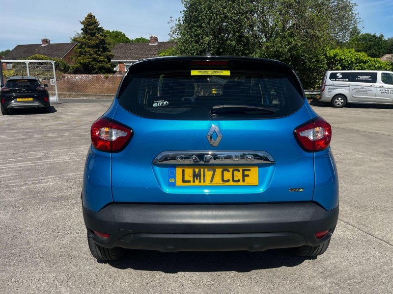 RENAULT CAPTUR