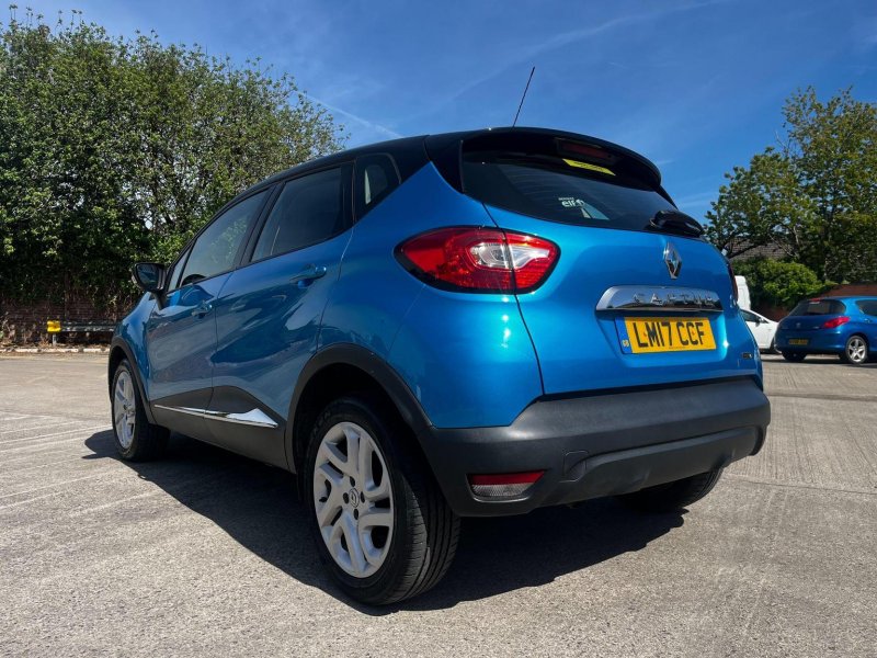 RENAULT CAPTUR