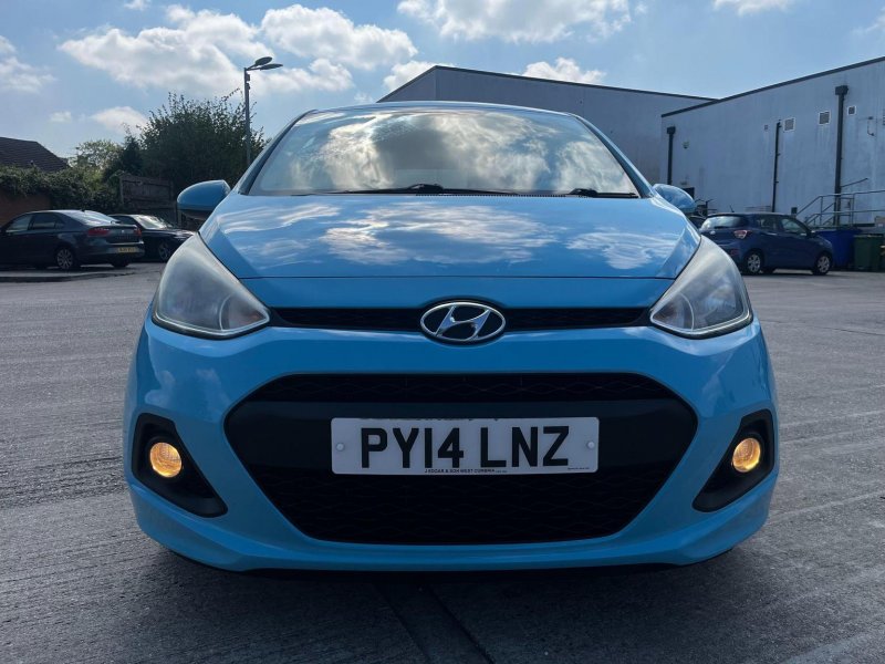 HYUNDAI I10